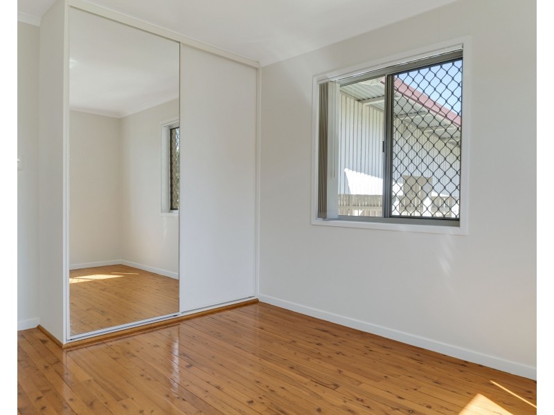 13 Leawarra Street, Wilsonton QLD 4350