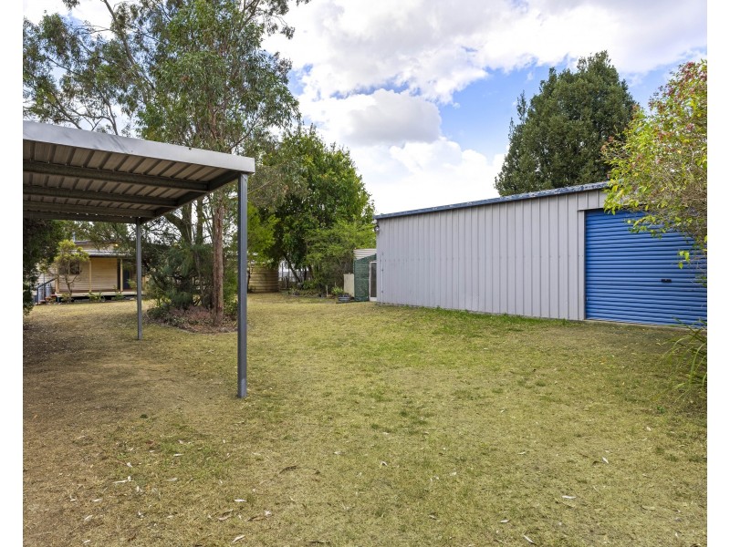 29 Albert Street, Crows Nest QLD 4355
