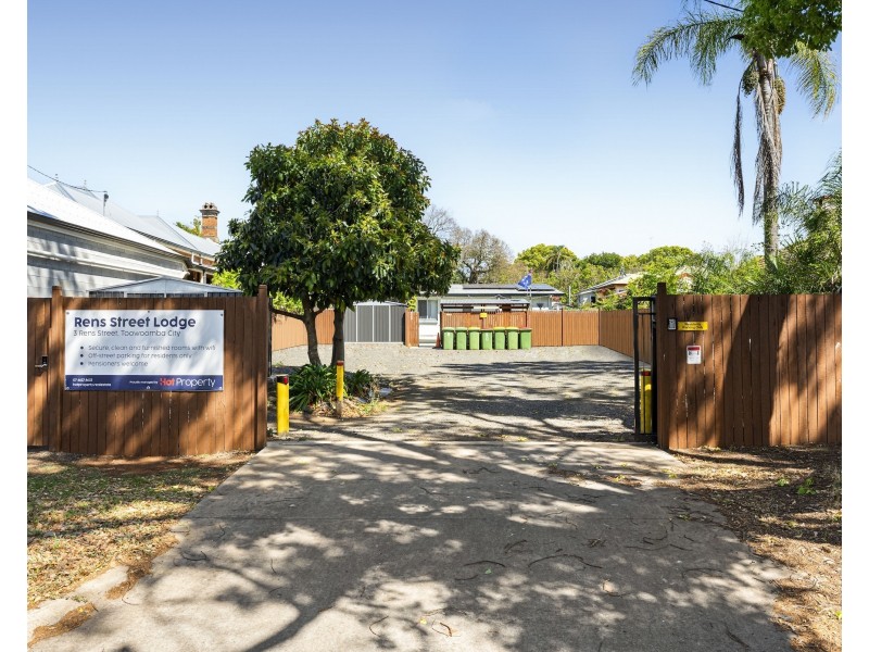 3 Rens Street, Toowoomba City QLD 4350