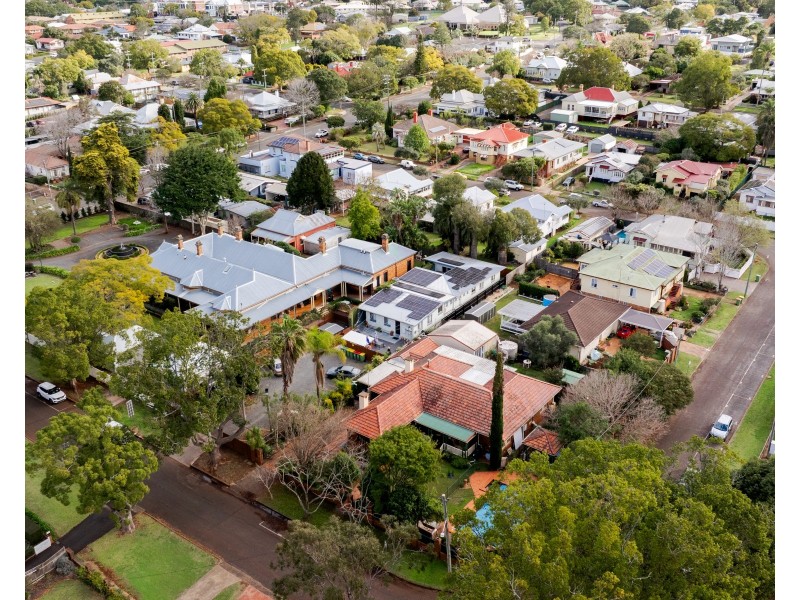 3 Rens Street, Toowoomba City QLD 4350