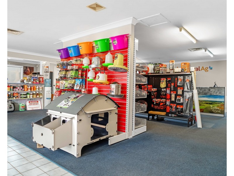105 McDougall Street, Wilsonton QLD 4350