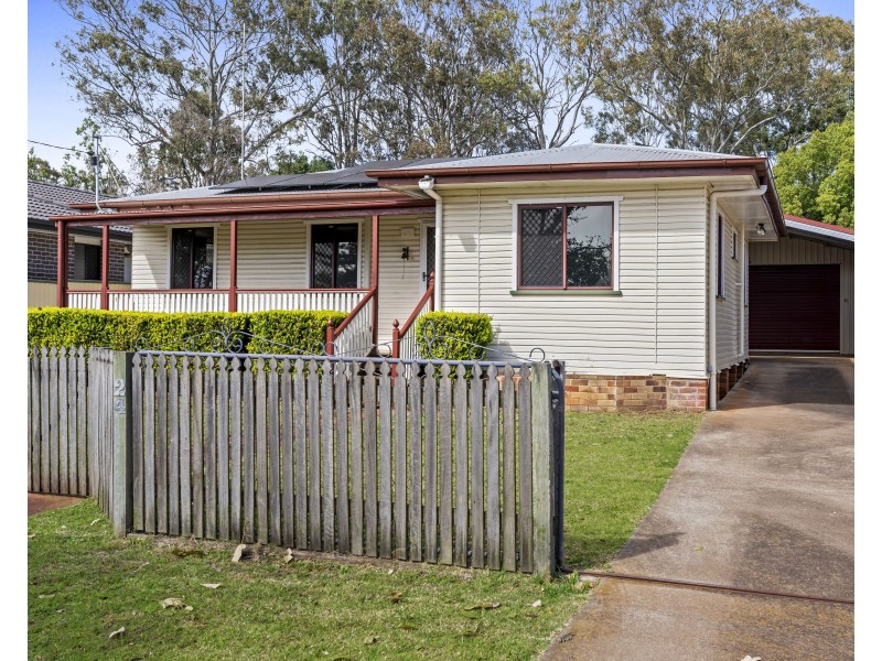24 Weetwood Street, Newtown QLD 4350