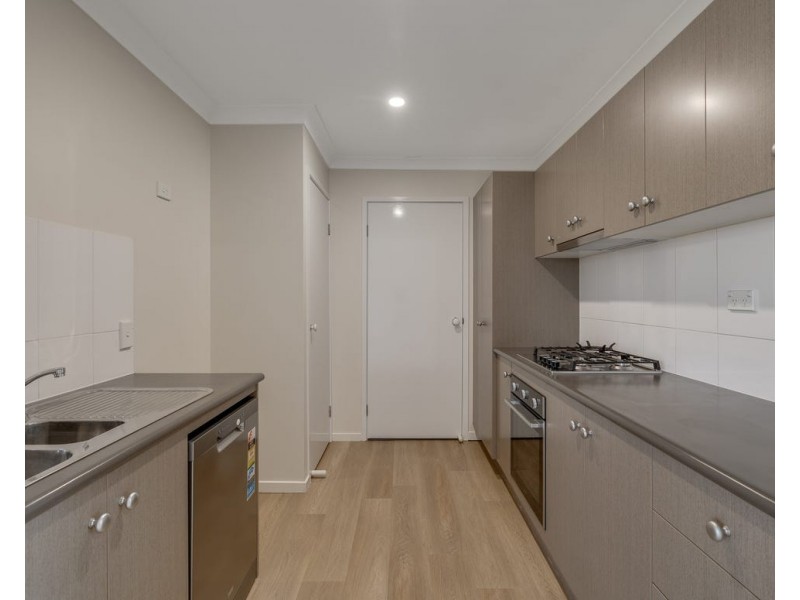 Unit 28/337 Spring Street, Kearneys Spring QLD 4350