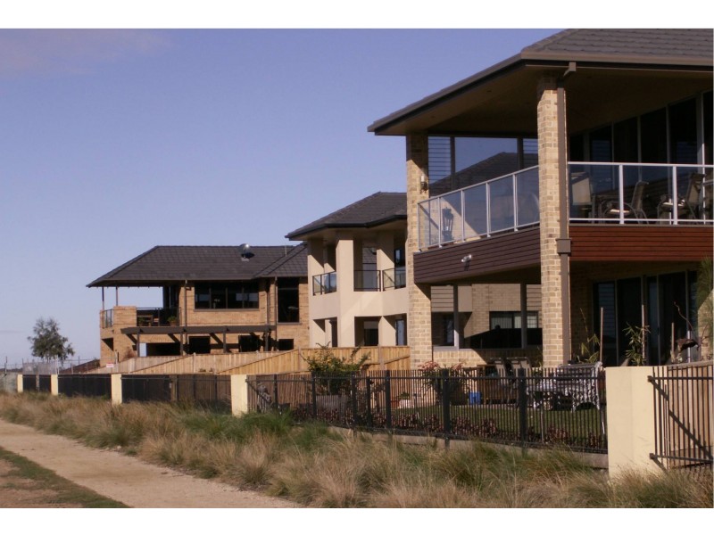 12 Brighton Bay View, Sancturary Lakes Resort, Point Cook VIC 3030