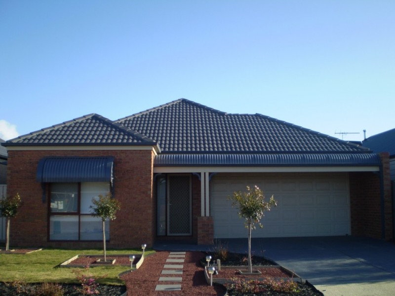 30 Howards Way, Point Cook VIC 3030