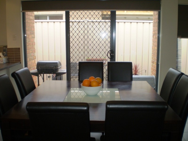 30 Howards Way, Point Cook VIC 3030