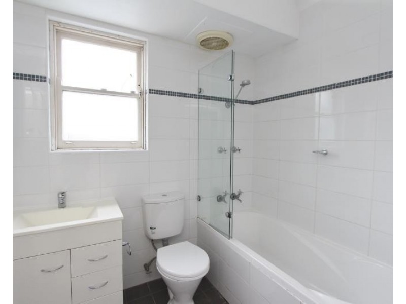 4/68 Lamrock Avenue, Bondi Beach NSW 2026