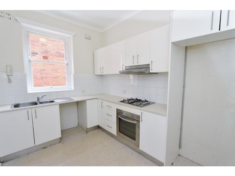 2/76 Curlewis Street, Bondi Beach NSW 2026