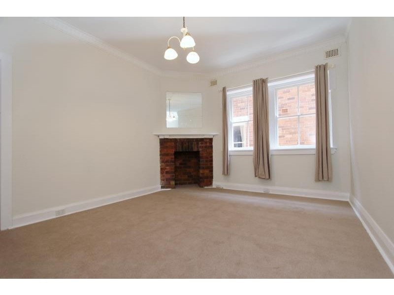 2/76 Curlewis Street, Bondi Beach NSW 2026