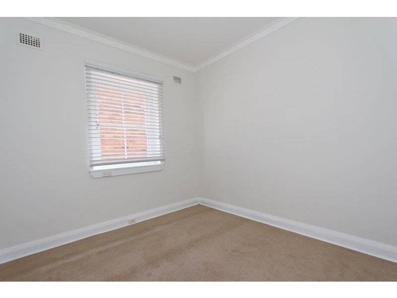 2/76 Curlewis Street, Bondi Beach NSW 2026