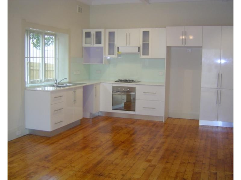 2/11A Flood Street, Bondi NSW 2026