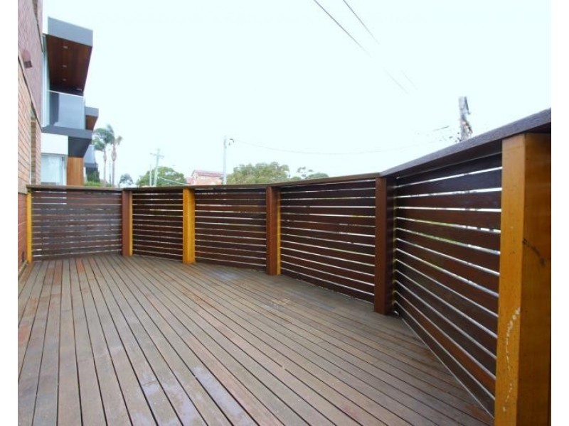 2/10 Lancaster Road, Dover Heights NSW 2030