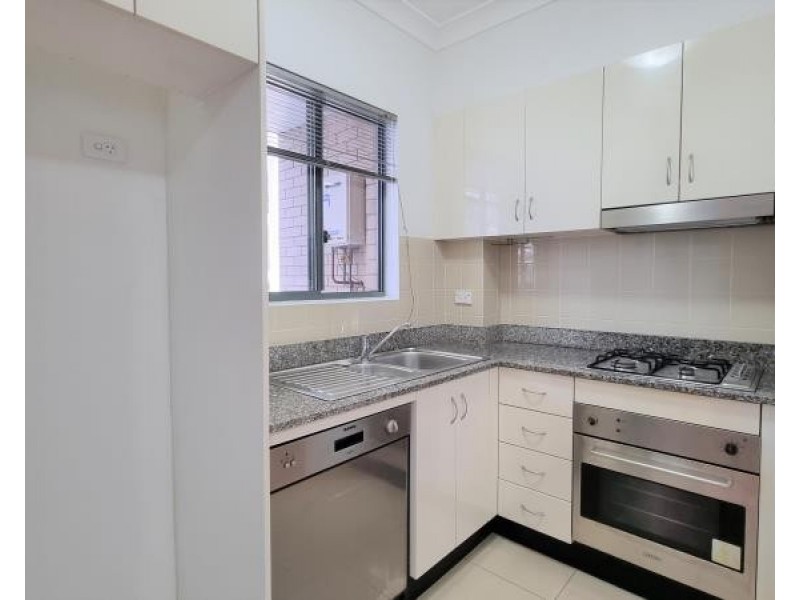 8/1 Waverley Crescent, Bondi Junction NSW 2022