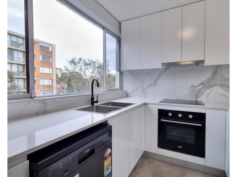 12/20 Penkivil Street, Bondi NSW 2026