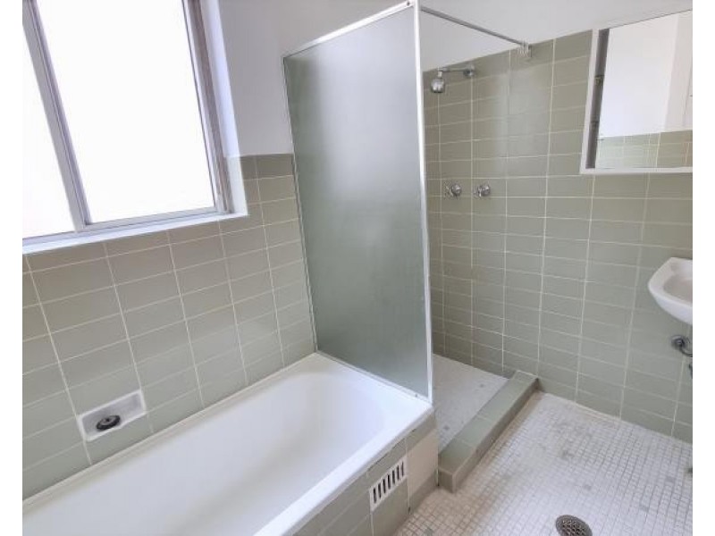 2/8 Kenilworth Street, Bondi NSW 2026