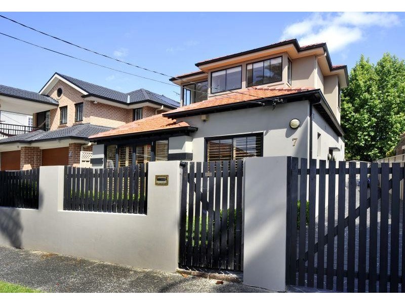 7 Brown Avenue, Botany NSW 2019