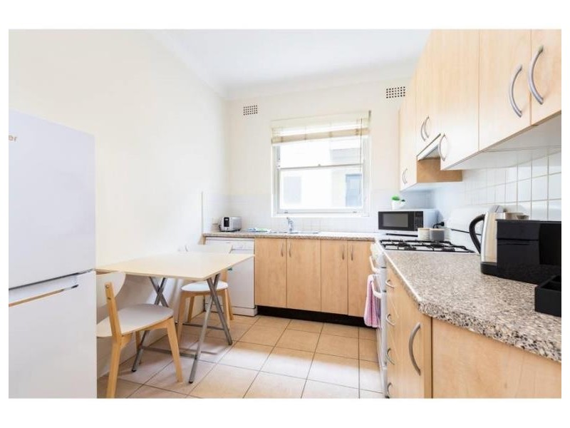 2/112 Warners Avenue, Bondi Beach NSW 2026