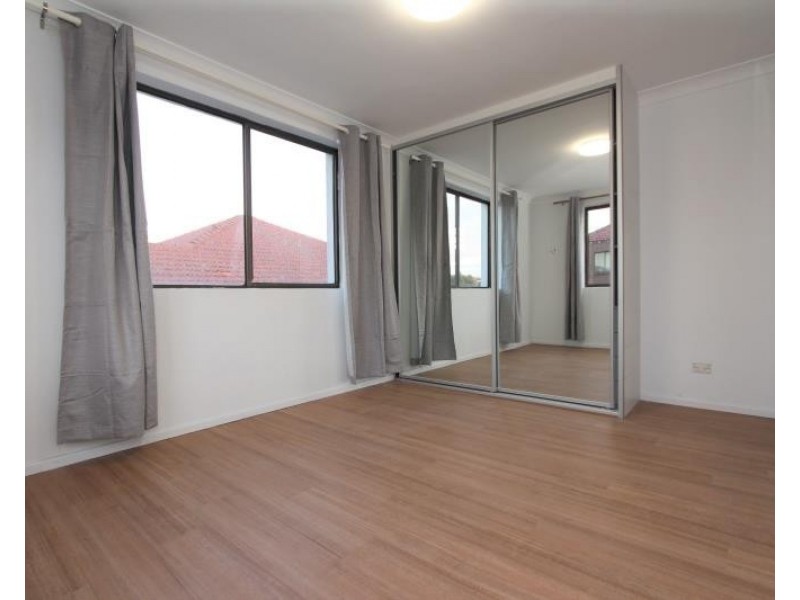 2/373 Old South Head Road, North Bondi NSW 2026