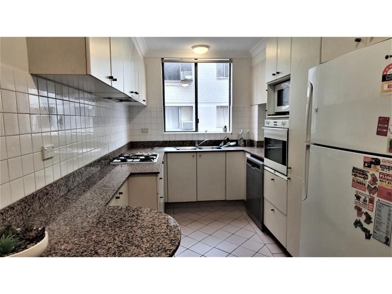 8 Spring Street, Bondi Junction NSW 2022