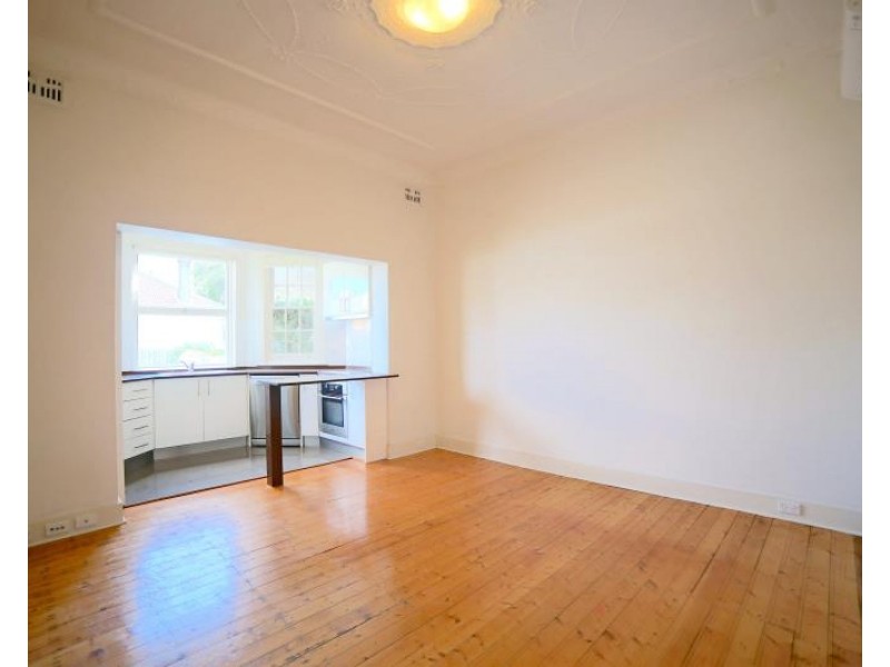 1/110 Lamrock Avenue, Bondi Beach NSW 2026