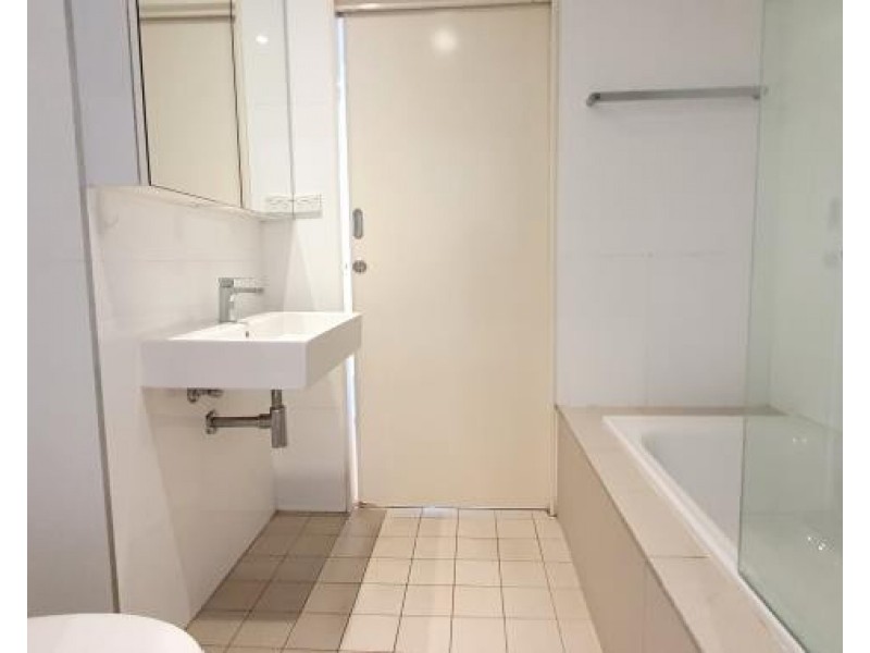E109/310-330 Oxford Street, Bondi Junction NSW 2022