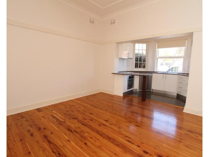 2/110 Lamrock Avenue, Bondi Beach NSW 2026