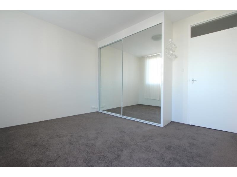 2/19 Illawong Avenue, Tamarama NSW 2026