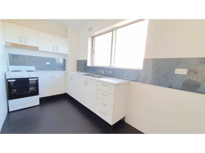 32/18 Boronia Street, Kensington NSW 2033