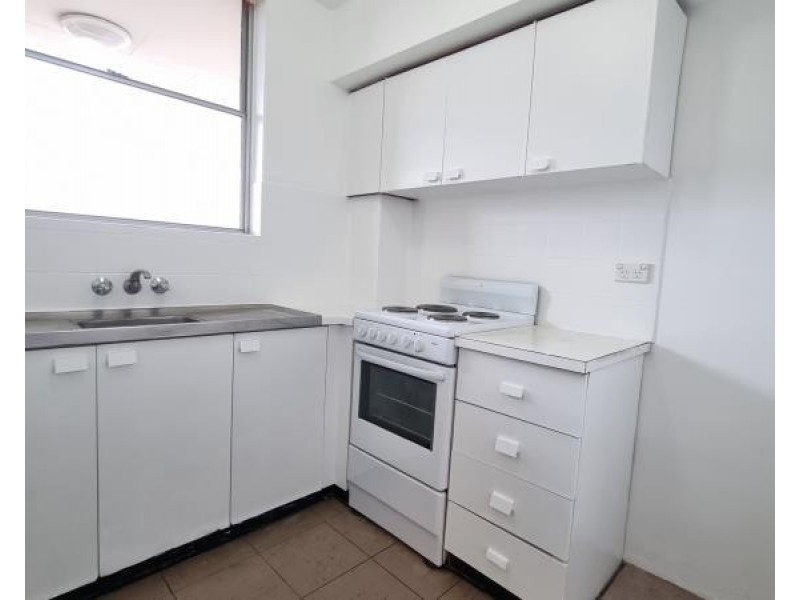 815/212 Bondi Rd, Bondi NSW 2026