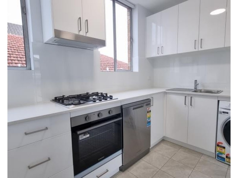 4/87 Curlewis Street, Bondi Beach NSW 2026