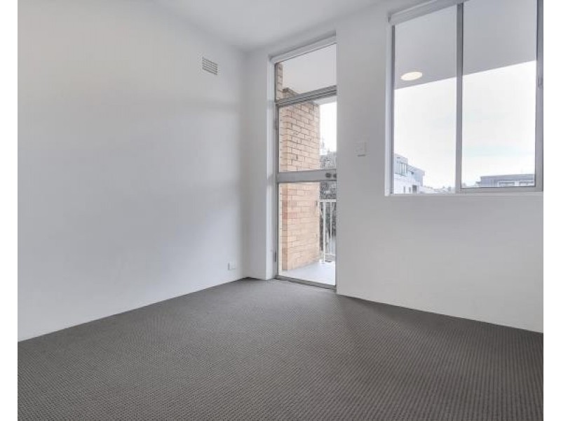 4/87 Curlewis Street, Bondi Beach NSW 2026