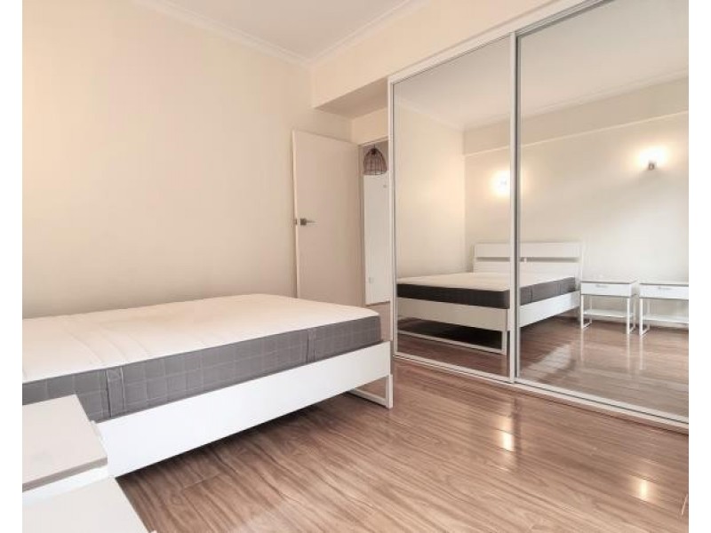 4/83 Old South Head Road, Bondi Junction NSW 2022