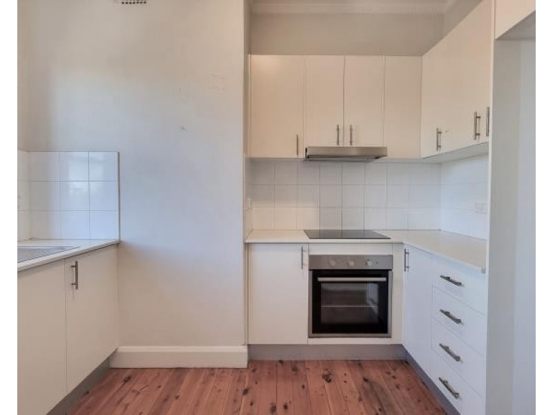 4/98 Warners Avenue, Bondi Beach NSW 2026