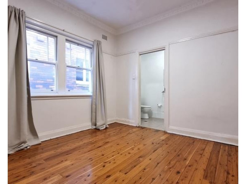 4/98 Warners Avenue, Bondi Beach NSW 2026
