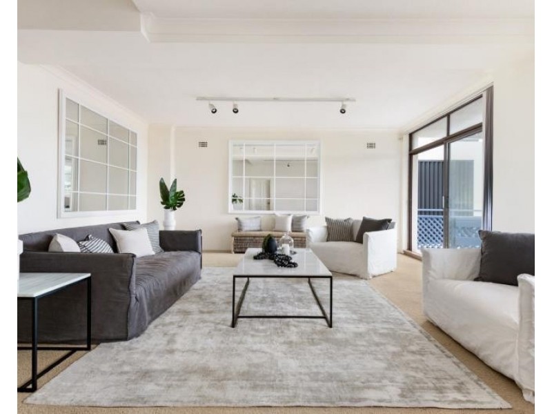 60 Military Road, North Bondi NSW 2026