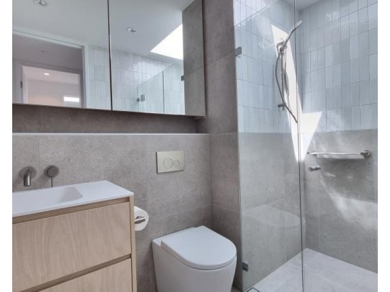 2br/80-82 Hall Street, Bondi Beach NSW 2026