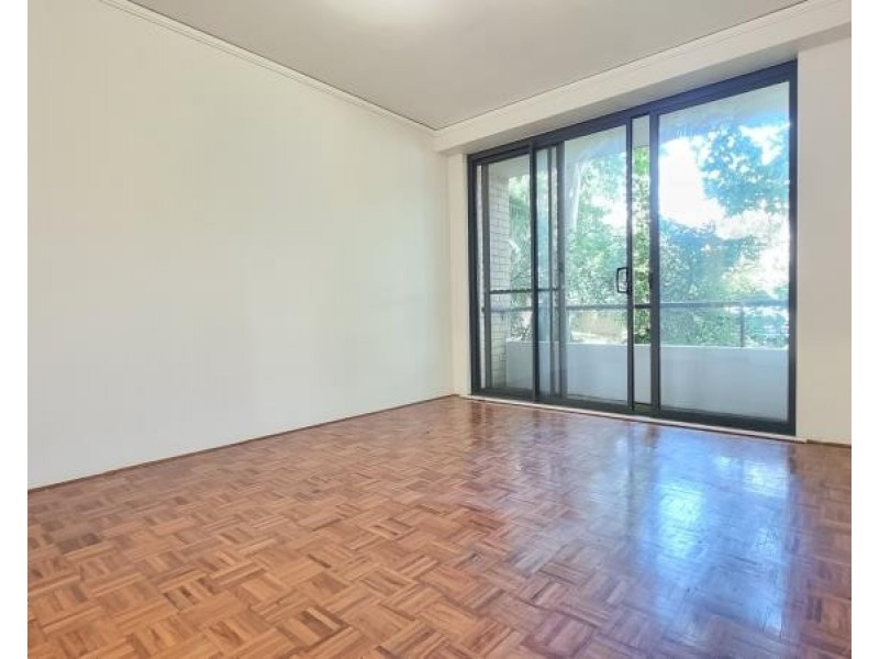 3/261 Old South Head Road, Bondi NSW 2026