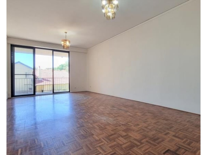 3/261 Old South Head Road, Bondi NSW 2026