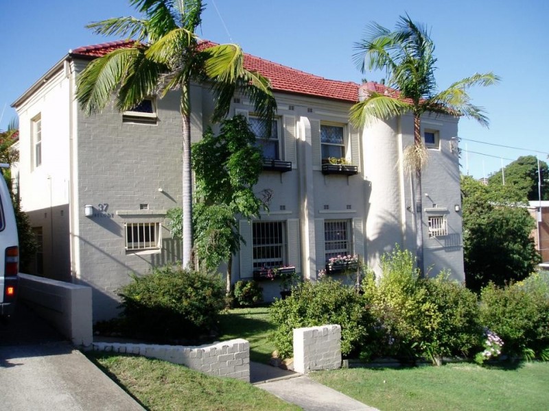 2/37 Melody Street, Coogee NSW 2034