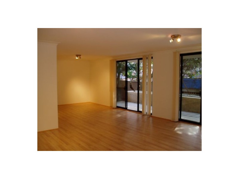 8/9-13 Sir Thomas Mitchell Rd, Bondi Beach NSW 2026