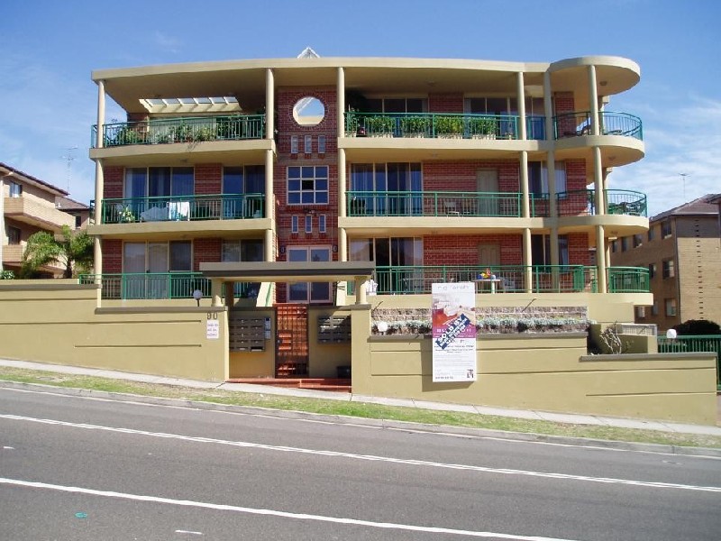 B2/ 90 MOUNT STREET**APPLICATIONS TAKEN**, Coogee NSW 2034
