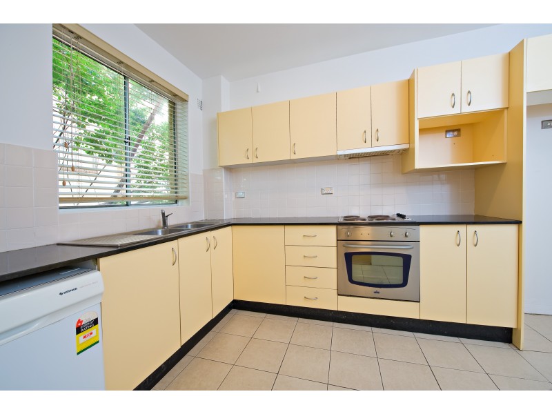 2/106 Mount Street, Coogee NSW 2034