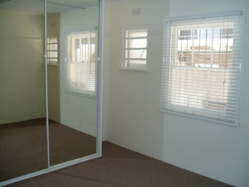 2/4 KENSINGTON ROAD**DEPOSIT TAKEN**, Kensington NSW 2033