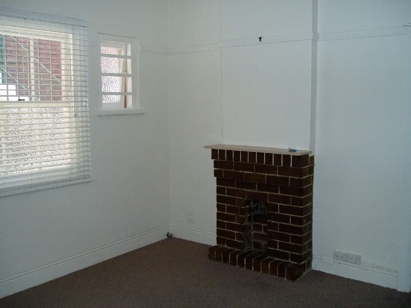 2/4 KENSINGTON ROAD**DEPOSIT TAKEN**, Kensington NSW 2033