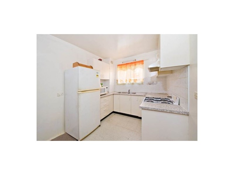 1/84 Mascot Drive, Eastlakes NSW 2018