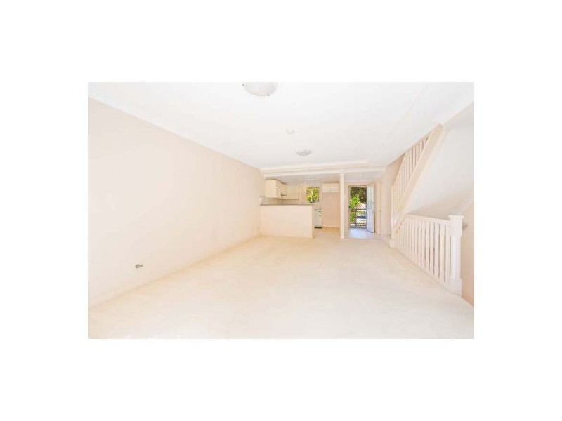2/12 Whitfield Street, Lane Cove NSW 2066