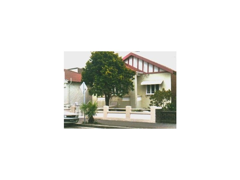 2/142 COOGEE BAY ROAD**APPLICATIONS TAKEN**, Coogee NSW 2034