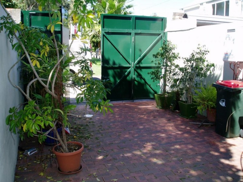 2/668 BOURKE STREET, Surry Hills NSW 2010