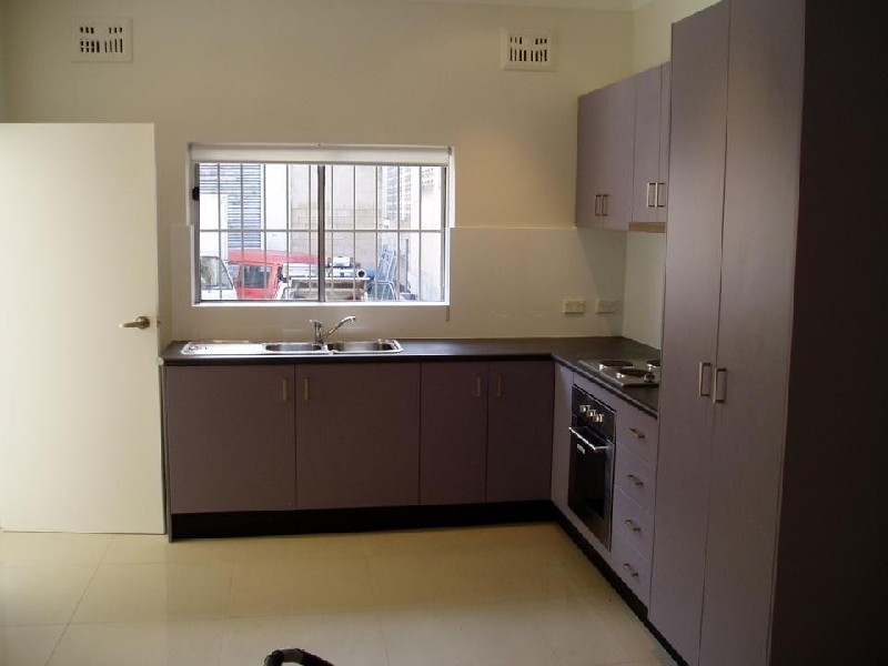 1/3 HENDERSON ROAD **APPLICATION TAKEN**, Alexandria NSW 2015