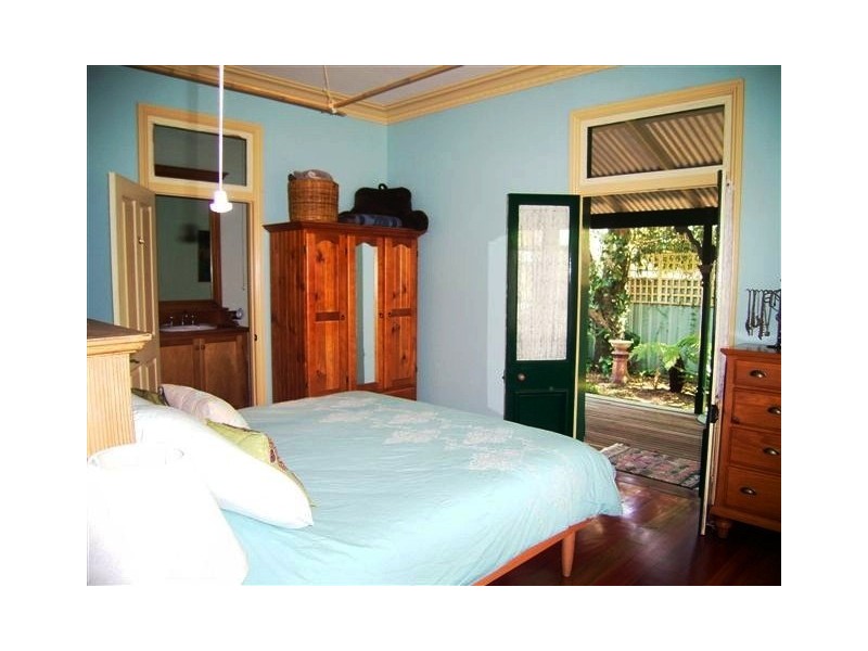 112 Marks Point Road, Marks Point NSW 2280
